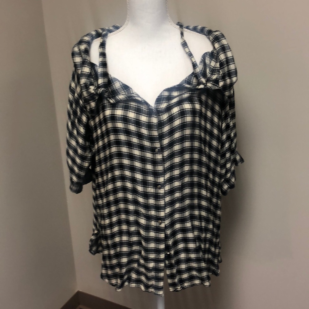 Fashion Nova off the shoulder flannel